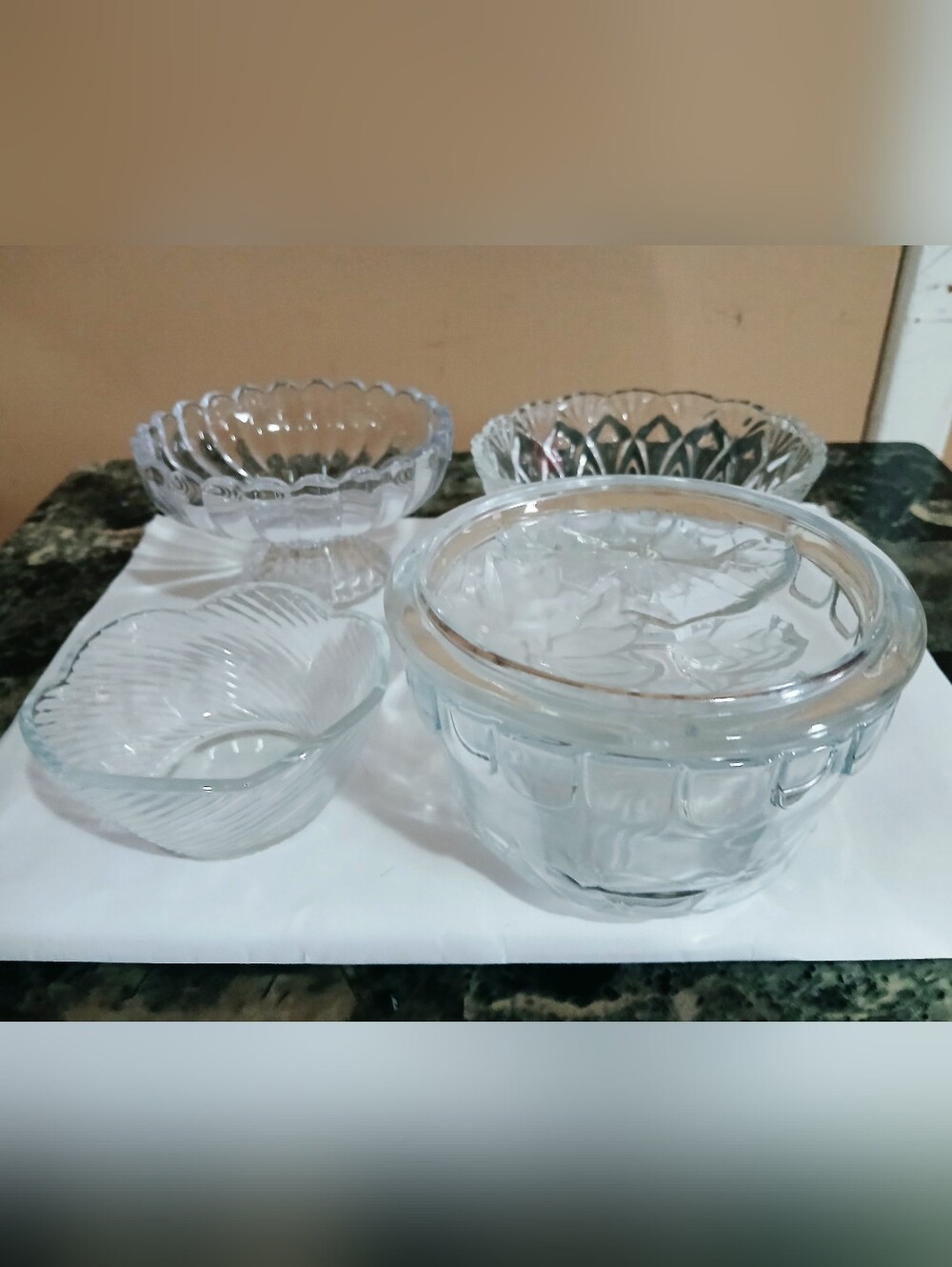Vintage Clear Glass Small Bowls Set